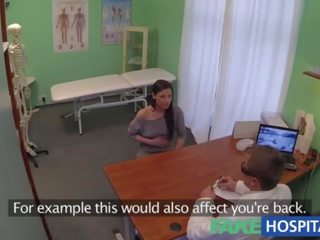 Fakehospital κρυμμένο cameras σύλληψη ασθενής χρησιμοποιώντας μασάζ tool για ένα οργασμός