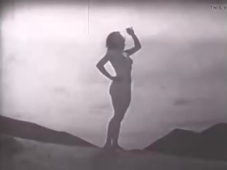 Desert nymfer: gratis striptease skitten video film 17