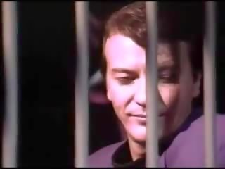 Caged tipar 1994: falas caged vajzë seks kapëse film 38